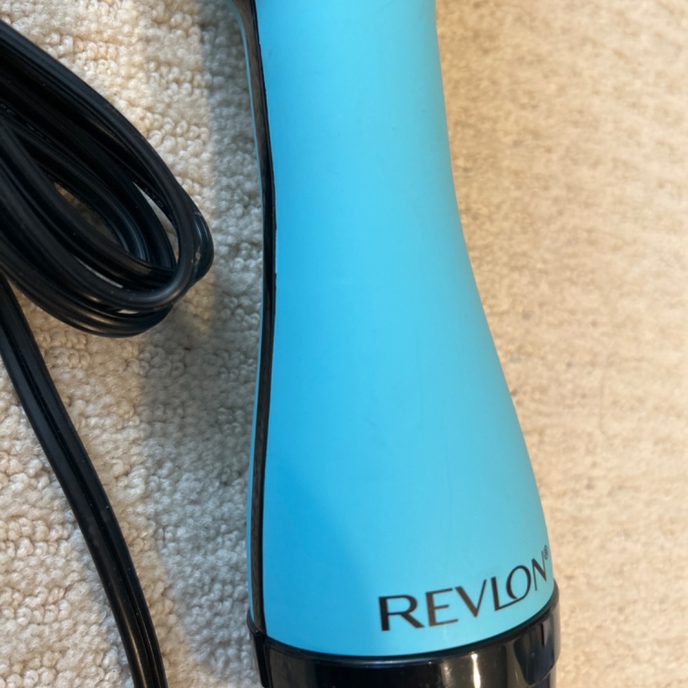 Revlon One-Step Hair Dryer & Volumizer - Picture 5 of 5